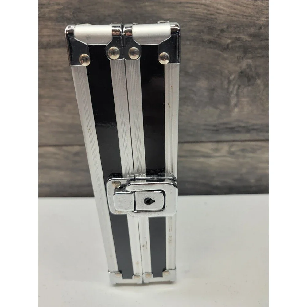 3 D Tiger Vaultz Brand Locking Pencil Box Pre-owned